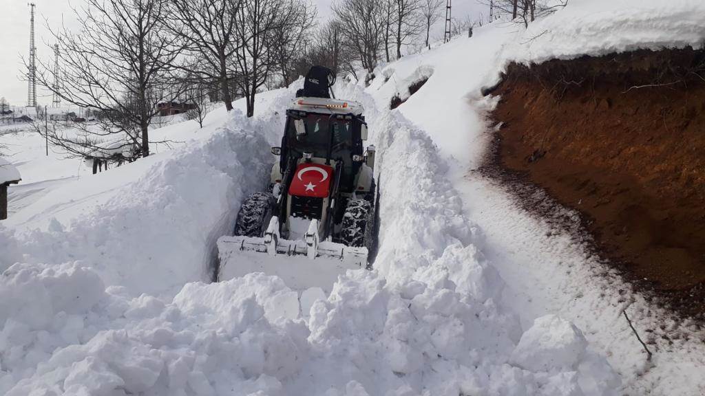 ORDU'DA 10 GÜNDE 51 BİN 570 KM YOL ULAŞIMA AÇILDI